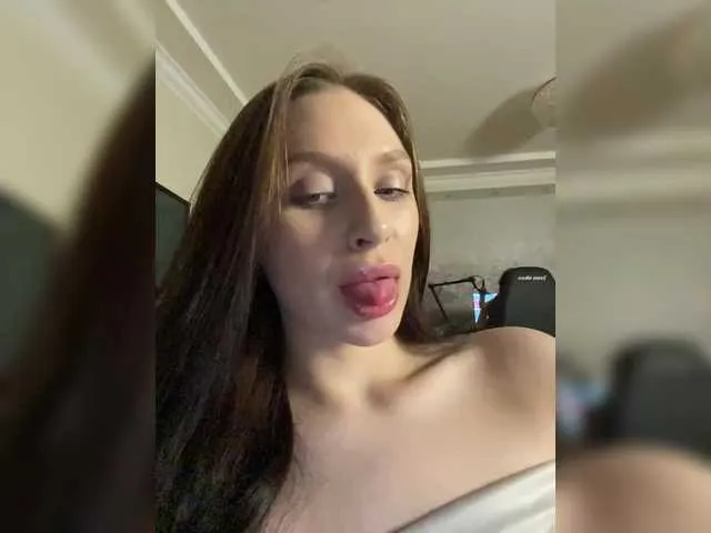 Live sex webcam photo for PARTYNEXTNEXT #291911644