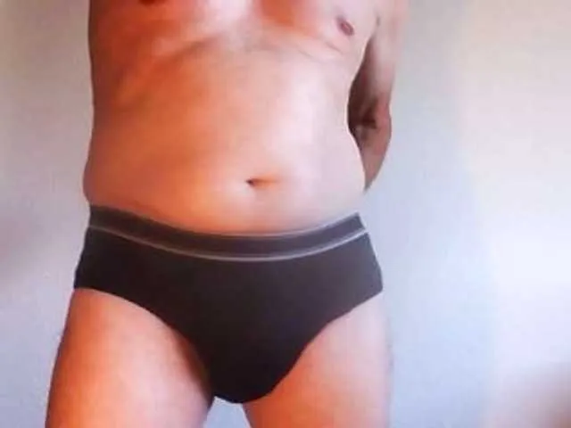 Live sex webcam photo for PAUL-fr #284151346