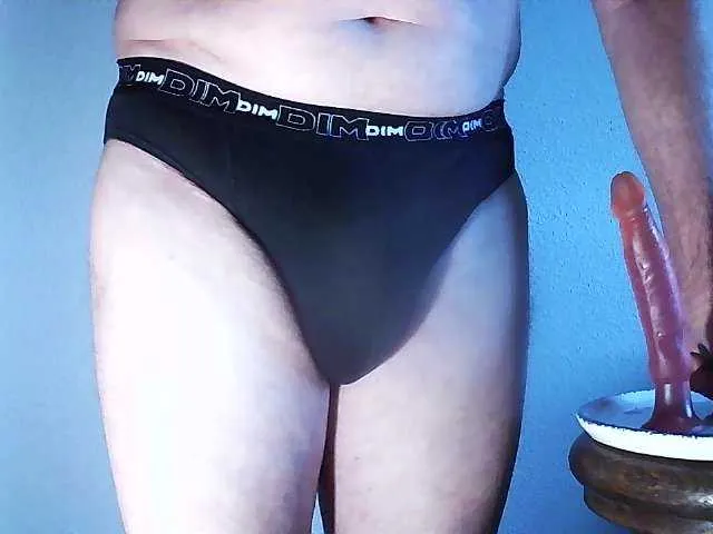 Live sex webcam photo for PAUL-fr #293398187
