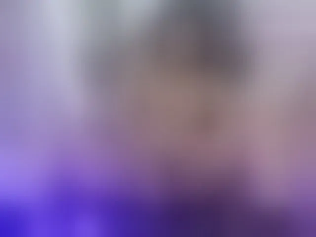 Live sex webcam photo for PEACHY-TAY #292336775