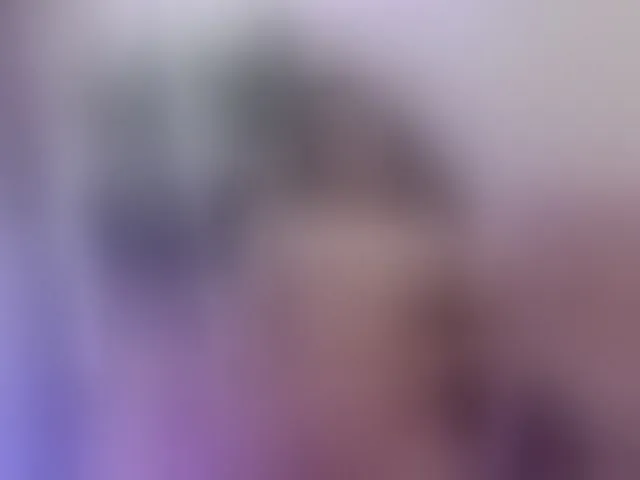 Live sex webcam photo for PEACHY-TAY #292340968