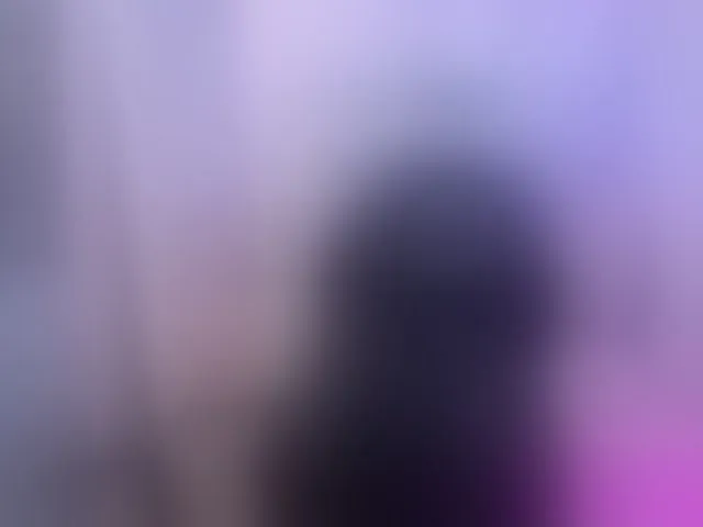 Live sex webcam photo for PEACHY-TAY #292775441