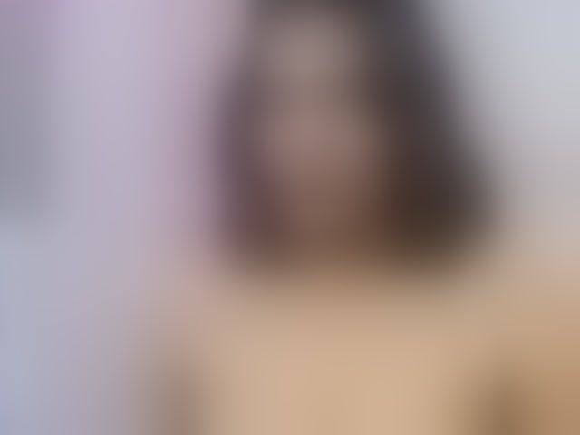 Live sex webcam photo for PEACHY-TAY #293779218