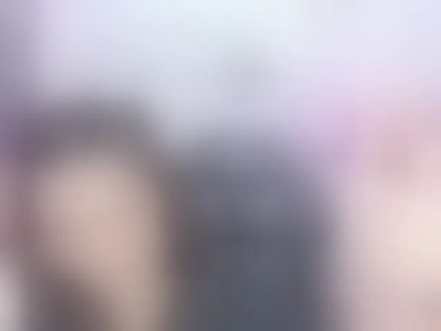 Live sex webcam photo for PEACHY-TAY #293915985