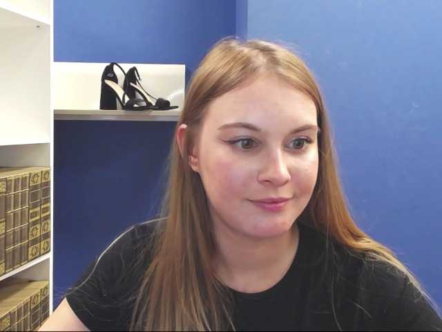 Live sex webcam photo for PERFECTvaleria #277716884