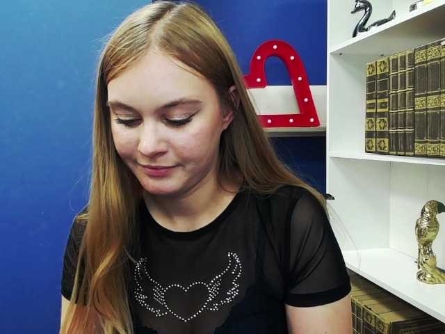 Live sex webcam photo for PERFECTvaleria #278128123