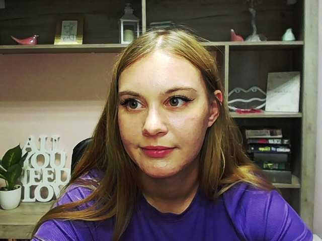 Live sex webcam photo for PERFECTvaleria #278165178