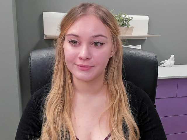 Live sex webcam photo for PERFECTvaleria #290446002