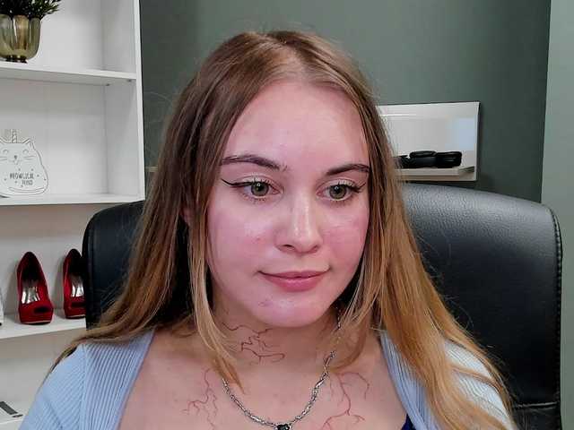 Live sex webcam photo for PERFECTvaleria #292149021