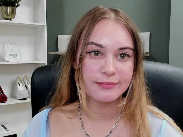 Live sex webcam photo for PERFECTvaleria #292242923