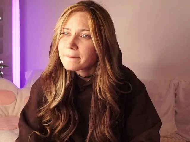 Live sex webcam photo for PLUXURY- #291709556