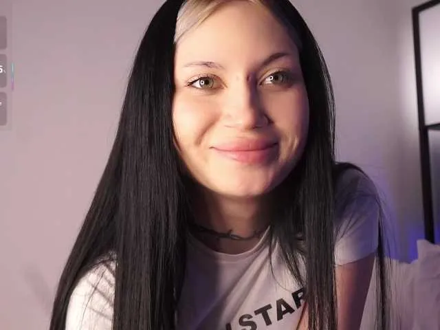 Live sex webcam photo for PLUXURY- #291935725