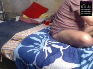 Live sex webcam photo for PaarHotHot #228682907