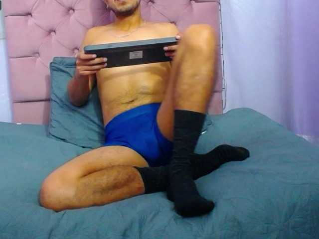 Live sex webcam photo for Pablo-Rincon- #276207777