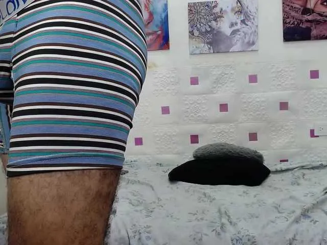 Live sex webcam photo for PaisaDulce #276693393