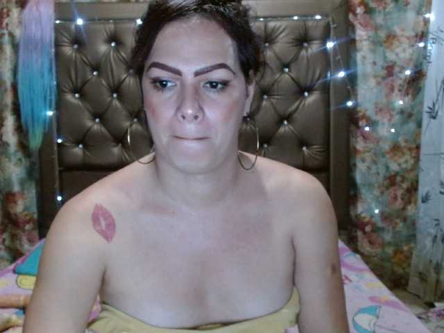 Live sex webcam photo for PalomaXXX1 #274261568