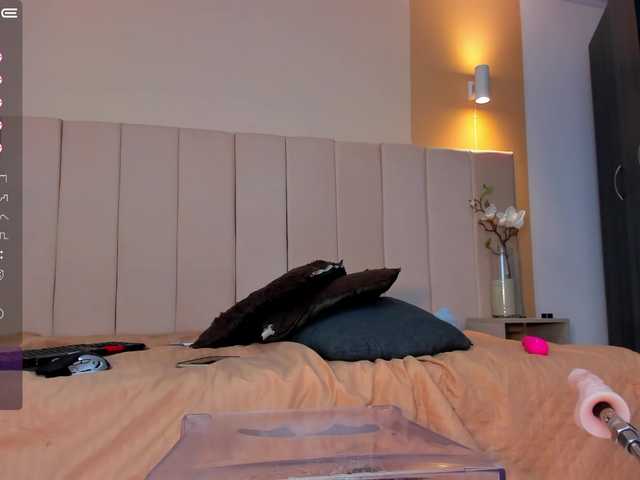 Live sex webcam photo for Pamela-78 #275848438