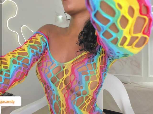 Live sex webcam photo for Pamela-78 #277831770