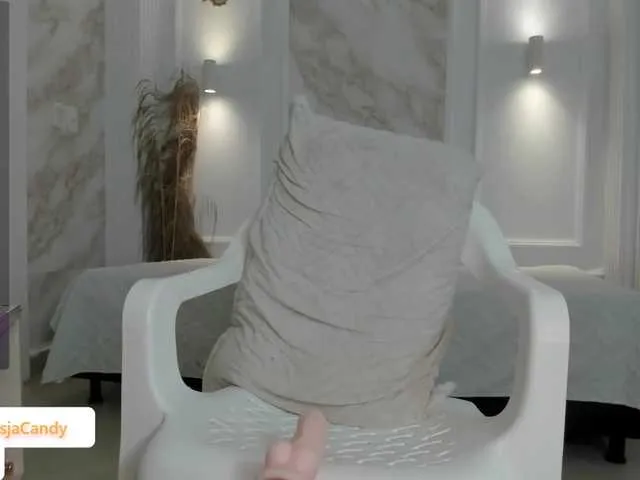 Live sex webcam photo for Pamela-78 #277877483