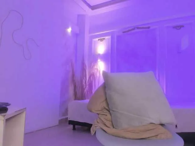 Live sex webcam photo for Pamela-78 #290999499