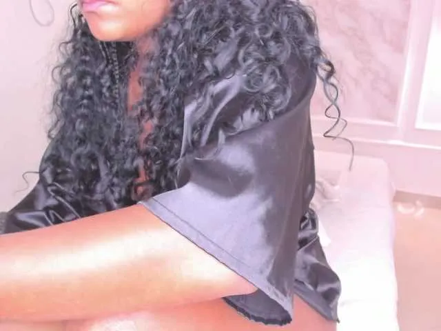 Live sex webcam photo for Pamela-78 #292118614