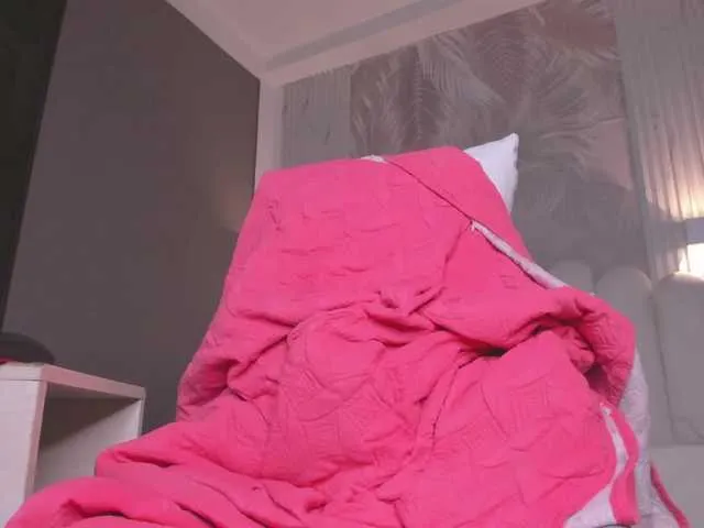 Live sex webcam photo for Pamela-78 #292372743