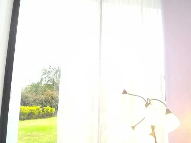 Live sex webcam photo for PamelaDouce #273127847