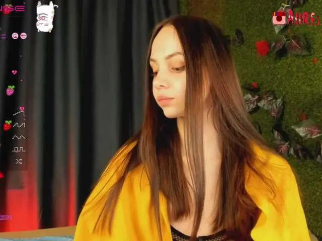 Live sex webcam photo for PamelaEmma #272680228