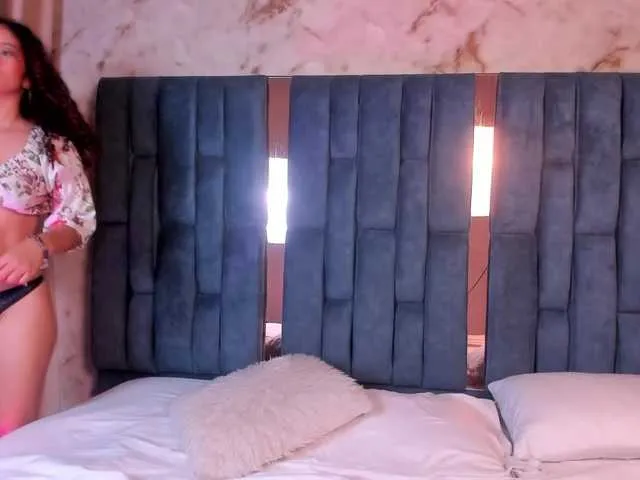 Live sex webcam photo for PamelaEvans #292406410