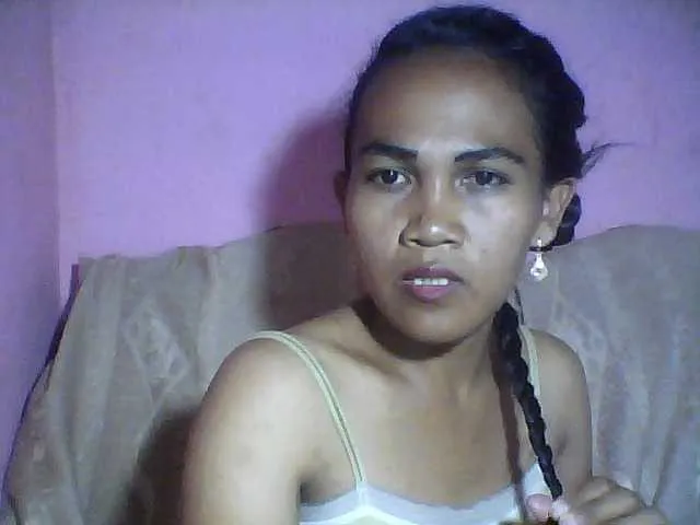 Live sex webcam photo for Pamella-12 #277165082