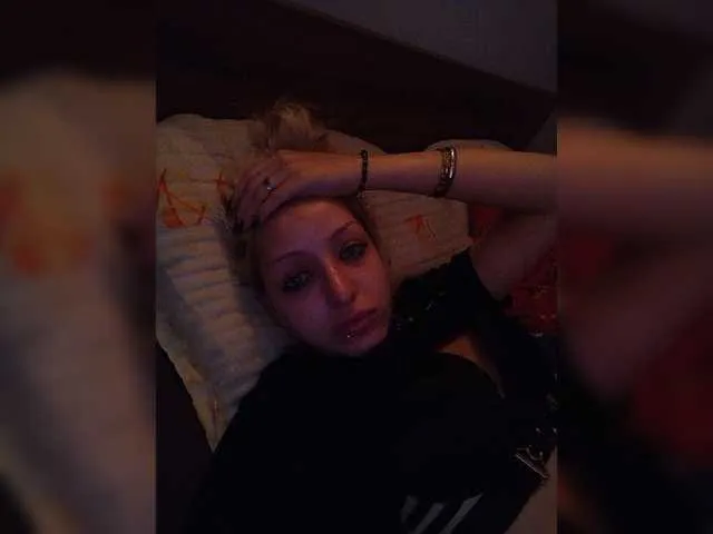 Live sex webcam photo for Panti4kata12 #277886364