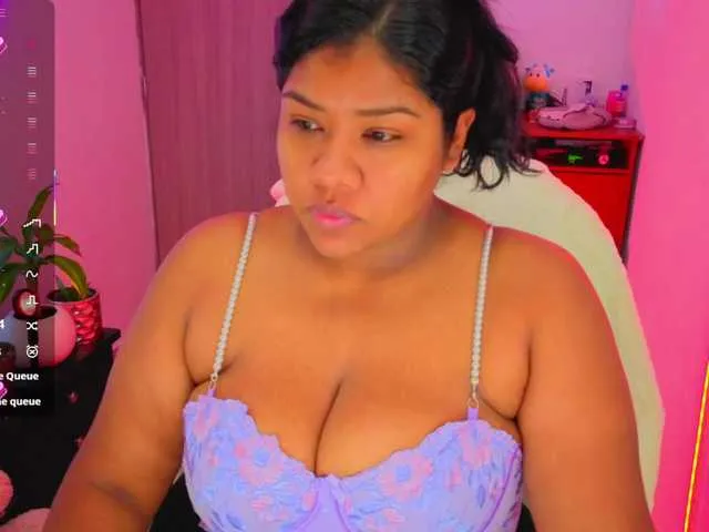 Live sex webcam photo for Paola091 #293343000