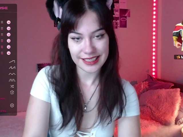 Live sex webcam photo for Paolasweetie #276232293