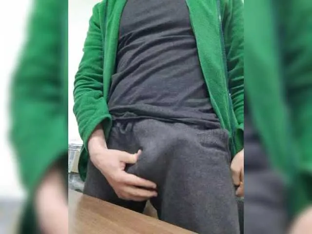 Live sex webcam photo for Papa-Swapa #290405959