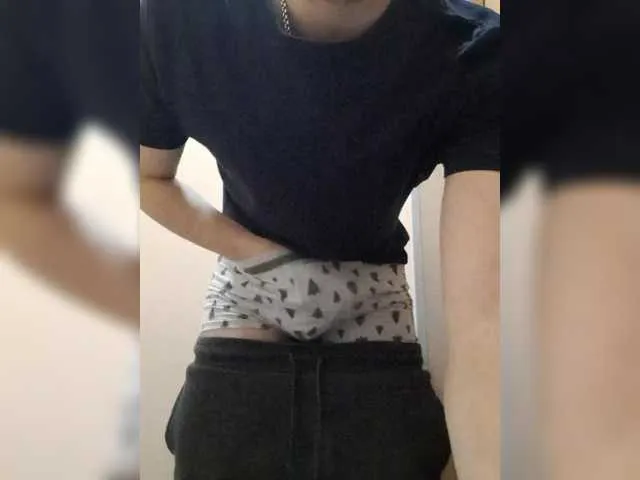 Live sex webcam photo for Papa-Swapa #290458679