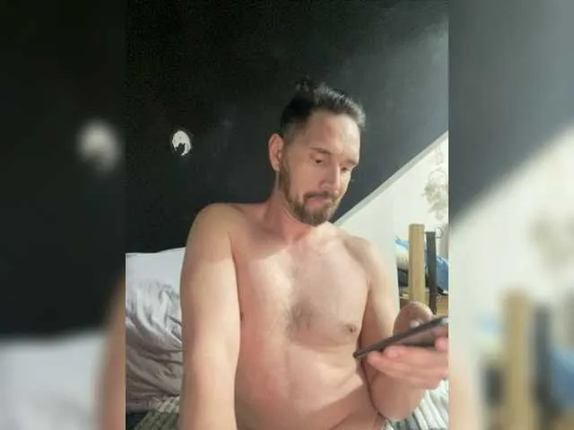 Live sex webcam photo for PapashaSasha #277273898