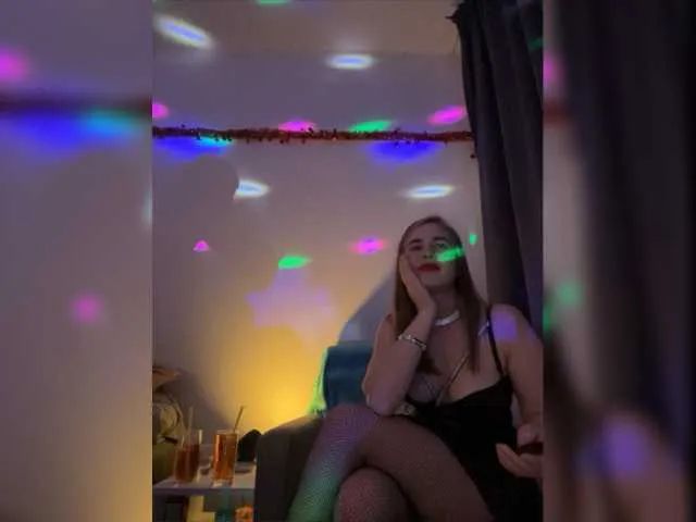 Live sex webcam photo for Para123454321 #277120101