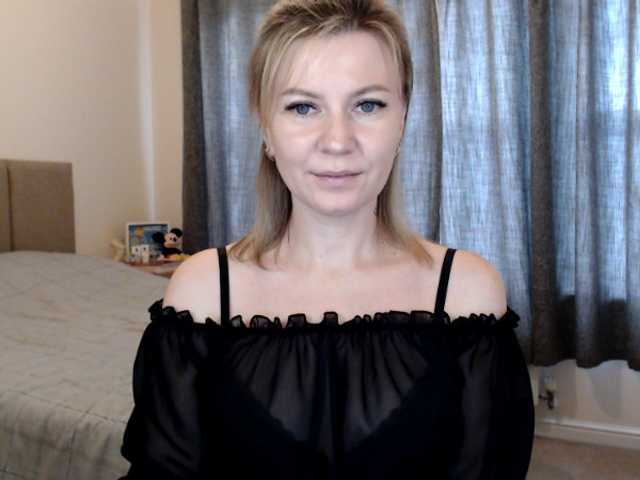 Live sex webcam photo for ParadiseAlina #287919776