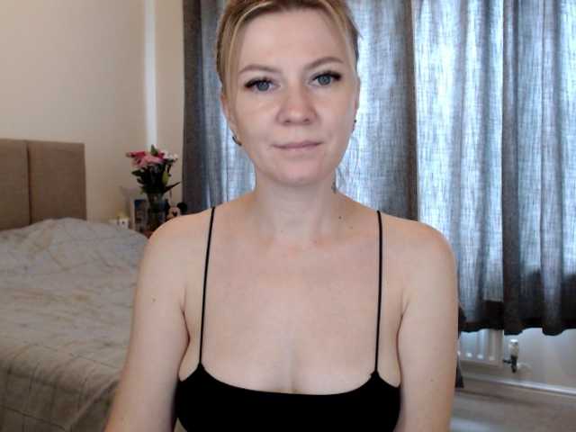 Live sex webcam photo for ParadiseAlina #287919779