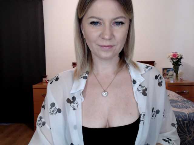 Live sex webcam photo for ParadiseAlina #287919875