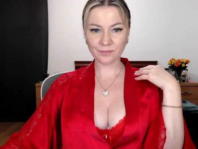 Live sex webcam photo for ParadiseAlina #290649403