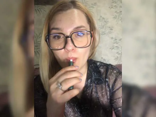 Live sex webcam photo for Paraska21 #277654025