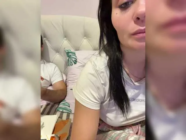 Live sex webcam photo for Paratrax #292439653