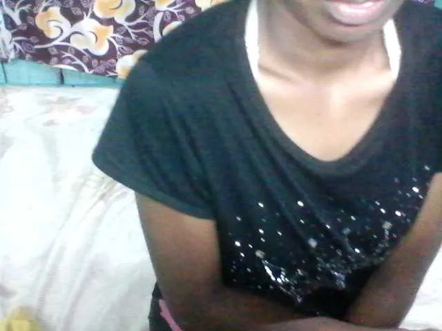 Live sex webcam photo for Parfait- #273812843