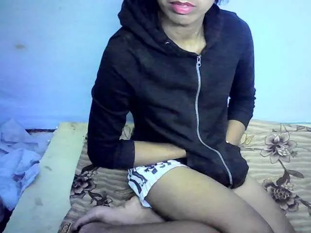Live sex webcam photo for Parfait- #274010949