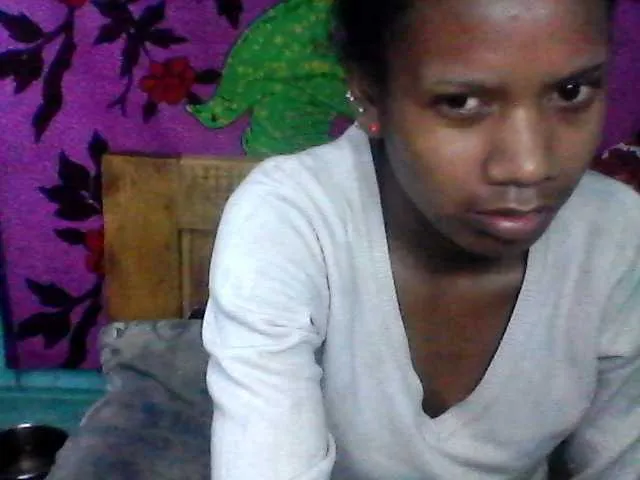 Live sex webcam photo for Parfait- #274020963