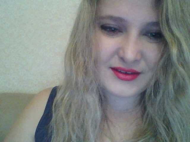 Live sex webcam photo for ParisMimi #271979251