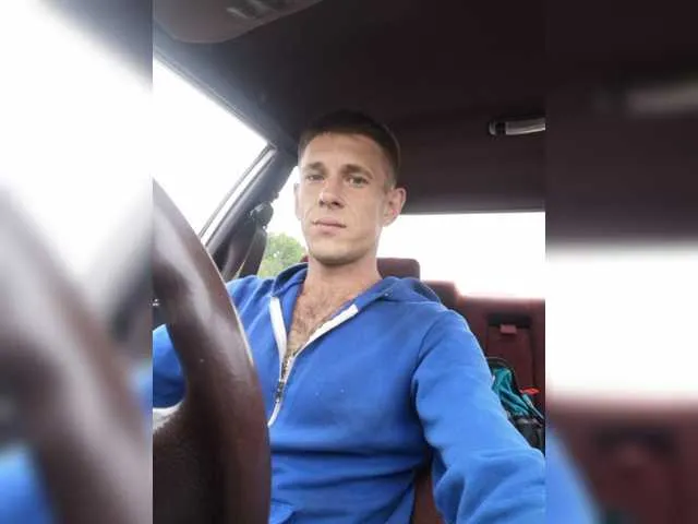 Live sex webcam photo for Parnisha-2 #276175693