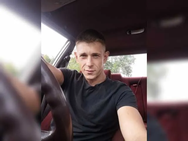 Live sex webcam photo for Parnisha-2 #276258268