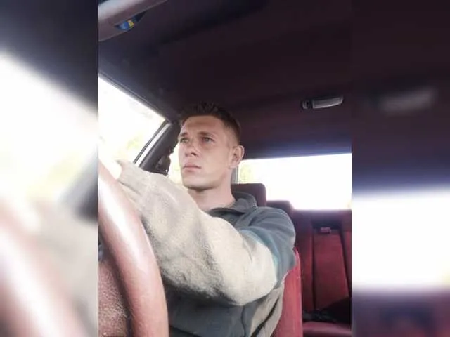 Live sex webcam photo for Parnisha-2 #276301807